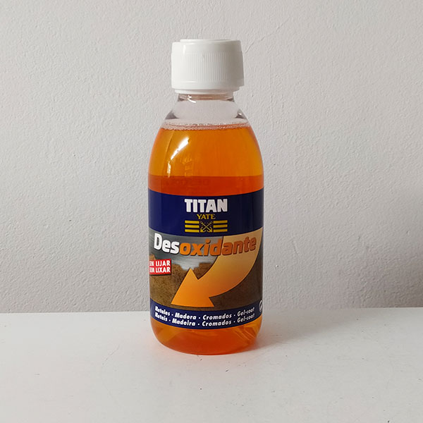 foto de desoxidante Titan Yate 250ml